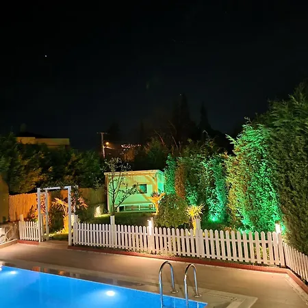 Villa Yakut Villam